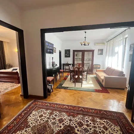 Apartment Unique In The Heart Of The