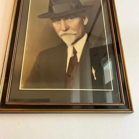 Unique In The Heart Of The Apartment *