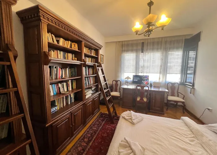 Unique In The Heart Of The Apartment *