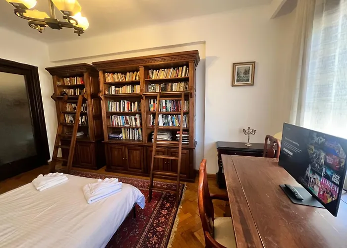 Apartment Unique In The Heart Of The Bucharest