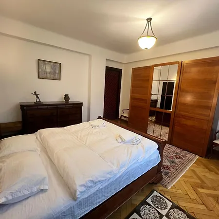 Unique In The Heart Of The * Bucarest